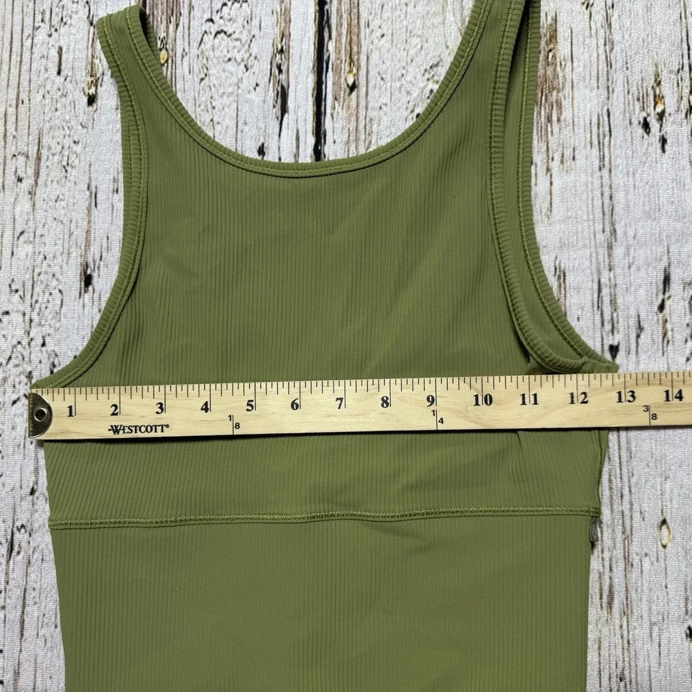 Lululemon Power Pivot Ribbed Tank Top Green‎ Women's 6